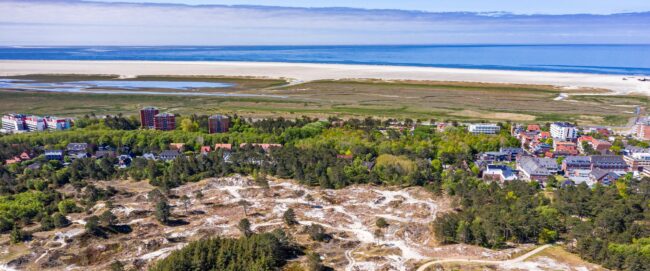 St.Peter-Ording: Luftbild der Dünen zwischen Alter Badweg und Strasse Im Bad. St.Peter-Ording: Luftbild der Dünen zwischen Alter Badweg und Strasse Im Bad.